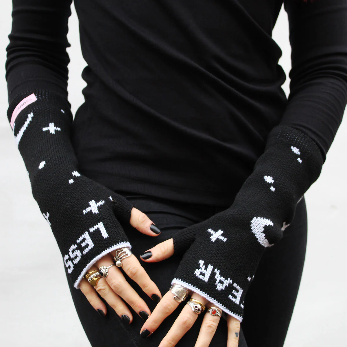 Witch 'Fearless' Knitted Set - Image 5